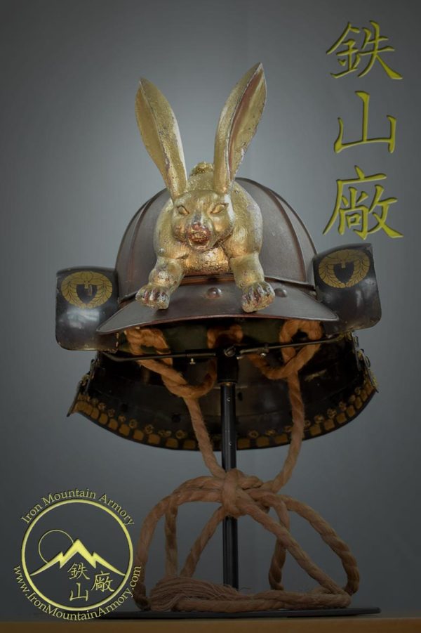 Universal Helmet Stand<br> <em>(Gallery Stand)</em> - Image 8