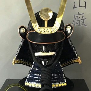 Suji Bachi Kabuto<br> <em>Gashira Class</em>