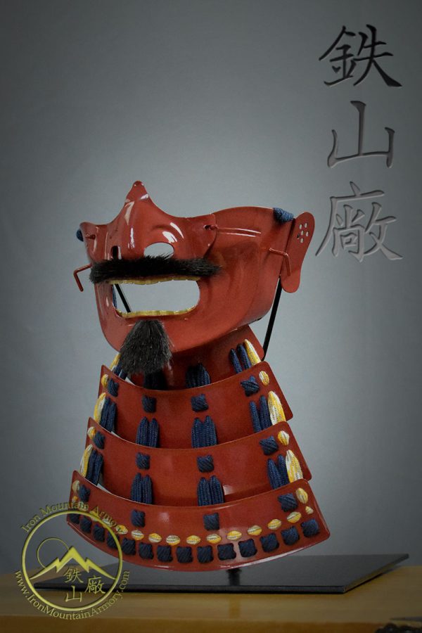 Universal Helmet Stand<br> <em>(Gallery Stand)</em> - Image 7